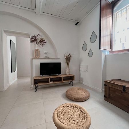 Jjbayt - Origin Apartment Сиракуза Екстериор снимка