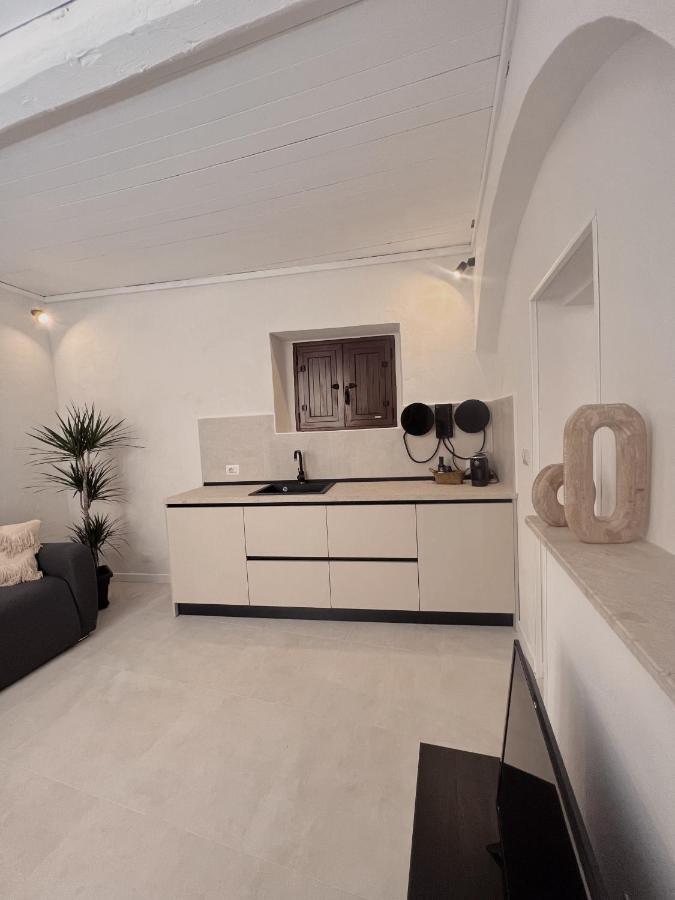 Jjbayt - Origin Apartment Сиракуза Екстериор снимка